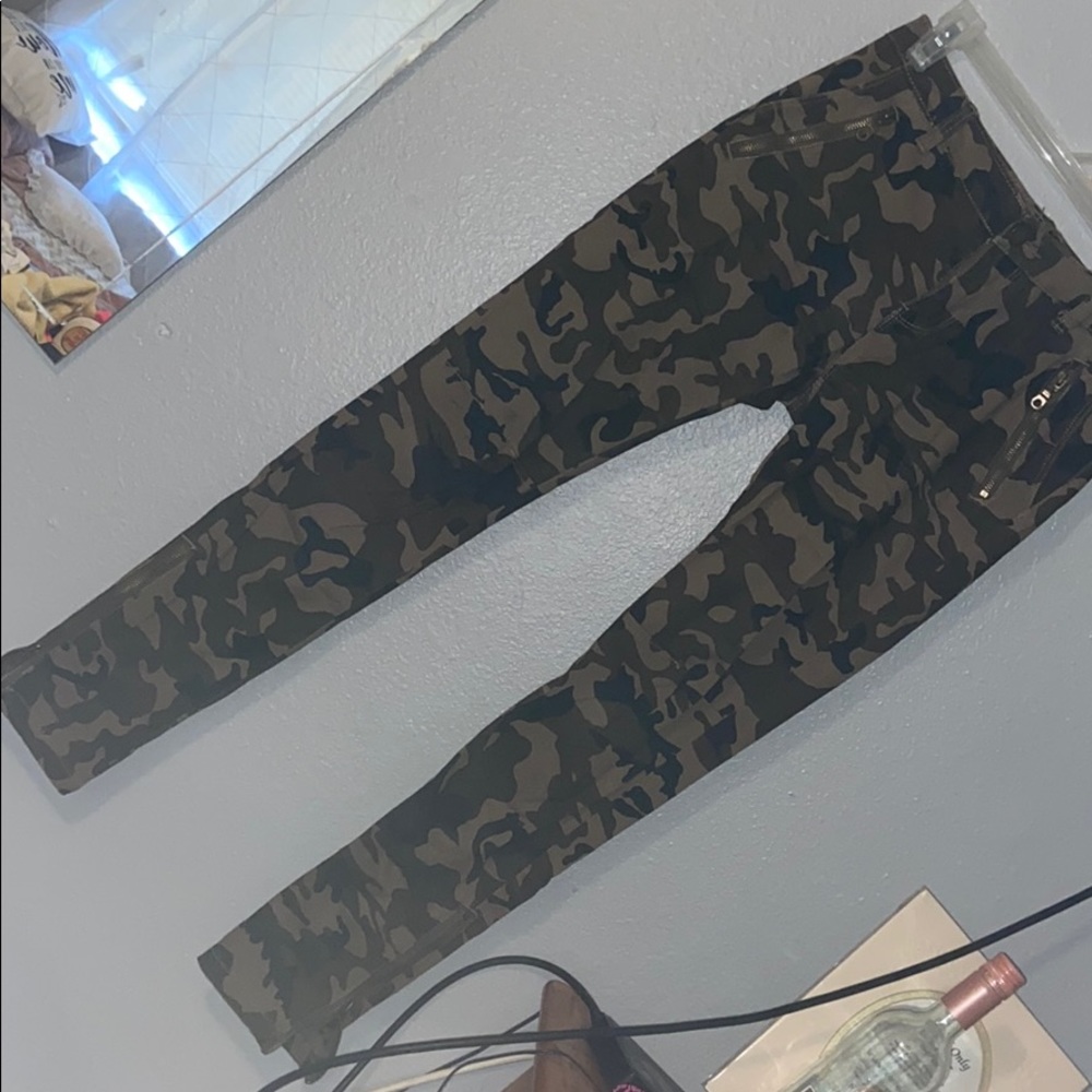Camouflage pants